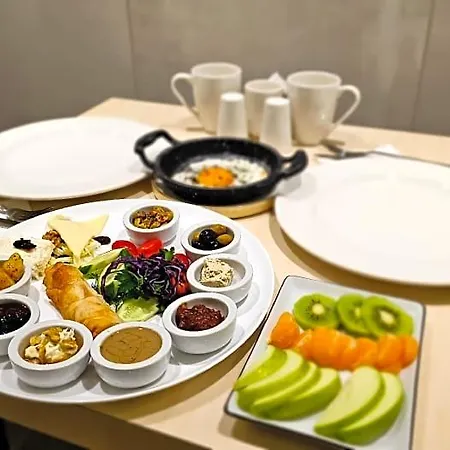 The Kuelsuemz Hotel 3*