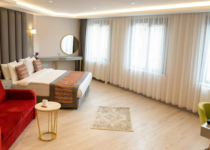 Otel The Kuelsuemz 3*